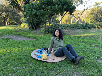 The 2-in-1 Tote That Transforms Into a Blanket in Seconds