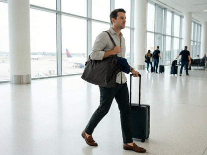 The 2-in-1 Tote That Transforms Into a Blanket in Seconds